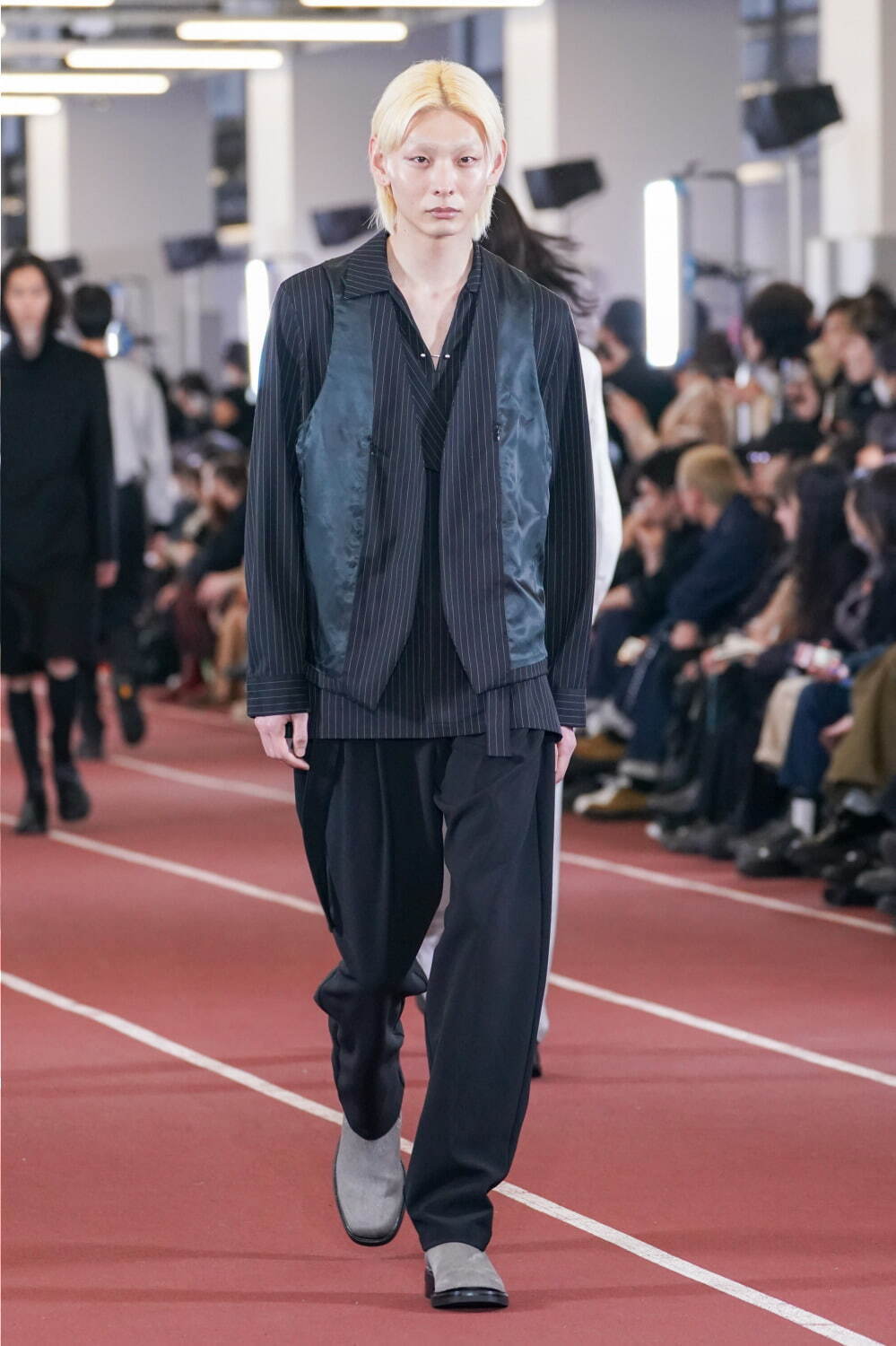 アタッチメント 2023-24年秋冬<span>コレクション</span> - 写真18
