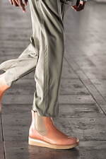 ヨーク 2023-24年秋冬コレクション - ベン・ニコルソン、境界線のない淡い色彩と幾何学模様｜写真17