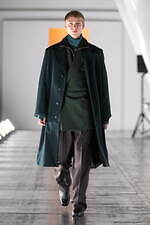 ヨーク 2023-24年秋冬コレクション - ベン・ニコルソン、境界線のない淡い色彩と幾何学模様｜写真23