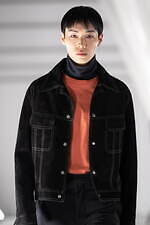 ヨーク 2023-24年秋冬コレクション - ベン・ニコルソン、境界線のない淡い色彩と幾何学模様｜写真32