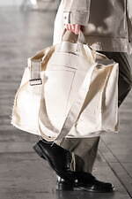 ヨーク 2023-24年秋冬コレクション - ベン・ニコルソン、境界線のない淡い色彩と幾何学模様｜写真59