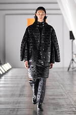 ヨーク 2023-24年秋冬コレクション - ベン・ニコルソン、境界線のない淡い色彩と幾何学模様｜写真62