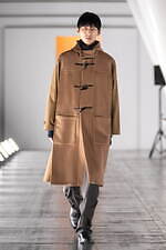 ヨーク 2023-24年秋冬コレクション - ベン・ニコルソン、境界線のない淡い色彩と幾何学模様｜写真85