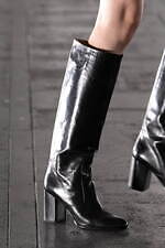 ヨーク 2023-24年秋冬コレクション - ベン・ニコルソン、境界線のない淡い色彩と幾何学模様｜写真103