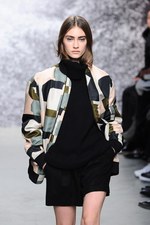 ポール & ジョー 2014-15年秋冬コレクション - 深まる秋色をリラクシングに｜写真9