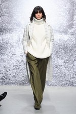 ポール & ジョー 2014-15年秋冬コレクション - 深まる秋色をリラクシングに｜写真30