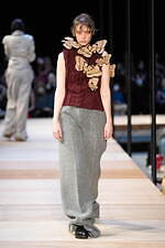 ピリングス 2023-24年秋冬コレクション - 自分を守るためのニット｜写真10