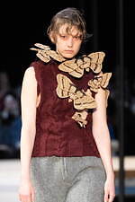 ピリングス 2023-24年秋冬コレクション - 自分を守るためのニット｜写真11