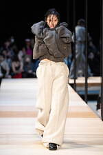 ピリングス 2023-24年秋冬コレクション - 自分を守るためのニット｜写真35