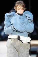 ピリングス 2023-24年秋冬コレクション - 自分を守るためのニット｜写真38