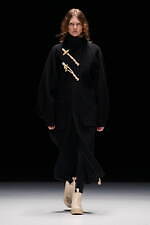 ハイク 2023-24年秋冬コレクション - 時にハンサムに、時に女性らしく｜写真36