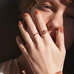 ノジェス“レイヤードリング”新作、輝くダイヤモンドを配した“春の夜空”モチーフなど｜写真2