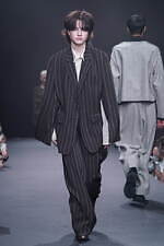 アンスクリア 2023年秋冬コレクション - カジュアルとフォーマル、変化を楽しんで｜写真15