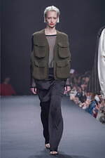 アンスクリア 2023年秋冬コレクション - カジュアルとフォーマル、変化を楽しんで｜写真16