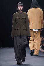 アンスクリア 2023年秋冬コレクション - カジュアルとフォーマル、変化を楽しんで｜写真57