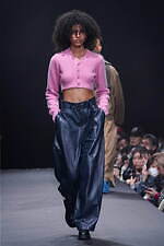 アンスクリア 2023年秋冬コレクション - カジュアルとフォーマル、変化を楽しんで｜写真63