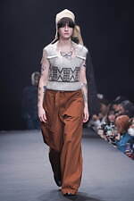 アンスクリア 2023年秋冬コレクション - カジュアルとフォーマル、変化を楽しんで｜写真77