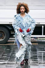 リコール 2023-24年秋冬コレクション - “立ち止まらせる”ファッション｜写真13