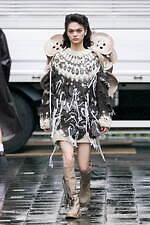 リコール 2023-24年秋冬コレクション - “立ち止まらせる”ファッション｜写真29