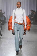 タナカ 2023-24年秋冬コレクション - “今までとこれから”を紡ぐ、長く愛される服を｜写真20