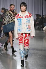 タナカ 2023-24年秋冬コレクション - “今までとこれから”を紡ぐ、長く愛される服を｜写真79