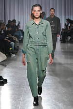 タナカ 2023-24年秋冬コレクション - “今までとこれから”を紡ぐ、長く愛される服を｜写真99