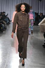 タナカ 2023-24年秋冬コレクション - “今までとこれから”を紡ぐ、長く愛される服を｜写真106