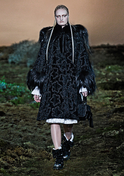 マックイーン(McQueen) 2014-15年秋冬ウィメンズコレクション  - 写真1