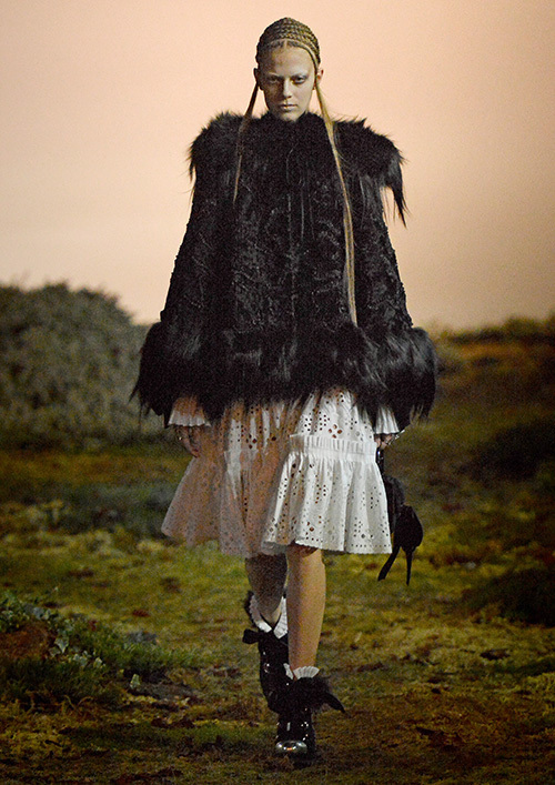 マックイーン(McQueen) 2014-15年秋冬ウィメンズコレクション  - 写真2