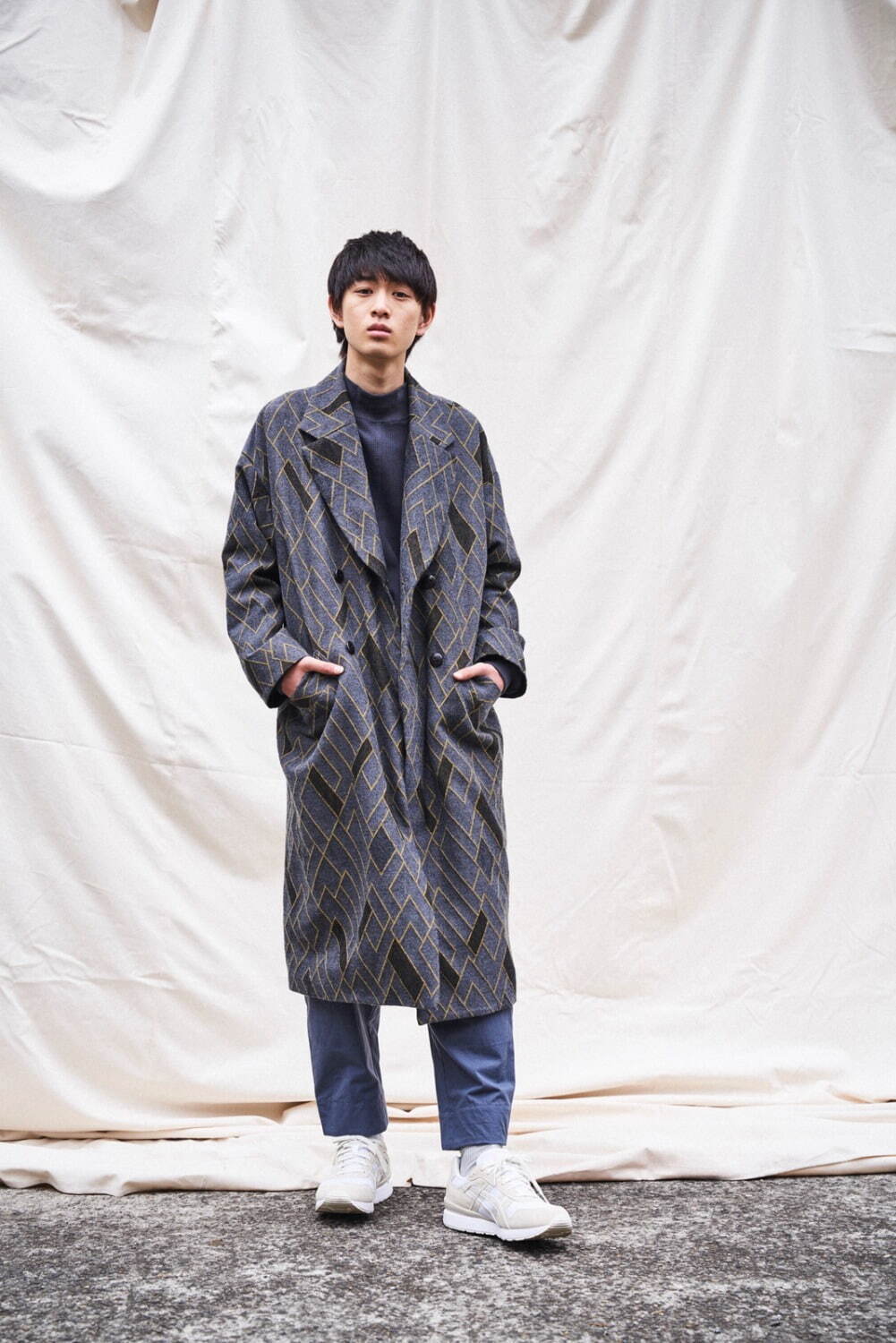 スニュウ 2023-24年秋冬｜male クロップド