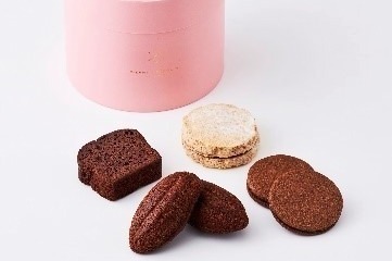 ピエール マルコリーニの春限定、“ショコラ＆苺”の焼菓子ボックスや苺チョコケーキ
