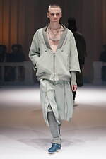 ナノアット 2023-24年秋冬コレクション - 対比で導く、洋服の真の価値｜写真24