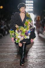 フミエ タナカ 2023-24年秋冬コレクション - 過ぎ行く日々の儚さと、“今日”の幸せ｜写真40