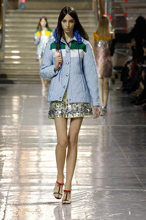 ミュウミュウ 2014-15年秋冬｜female ダウンジャケット