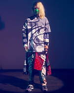 チルドレン・オブ・ザ・ディスコーダンス ×ヤギ、“バンダナとアートワーク”をパッチワークしたシャツ｜写真5