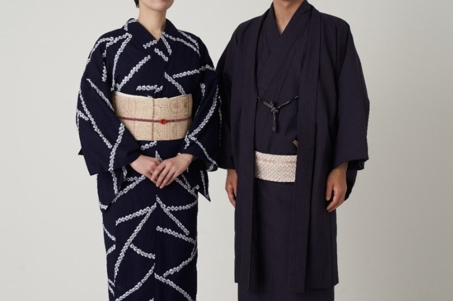 【2点まとめ】紗黒のストライプ着物と茶屋辻柄着物セット 洗える着物 セット「袷着物：ストライプブーケプラム＋京袋帯