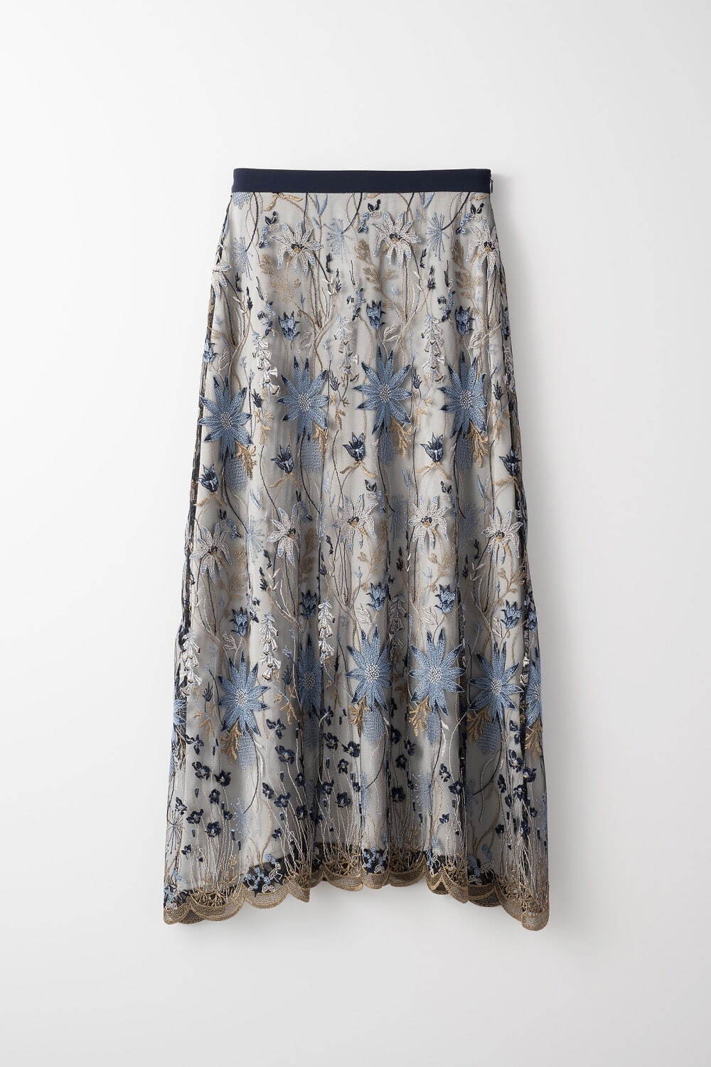 Everlasting embroidery lace skirt 49,500円