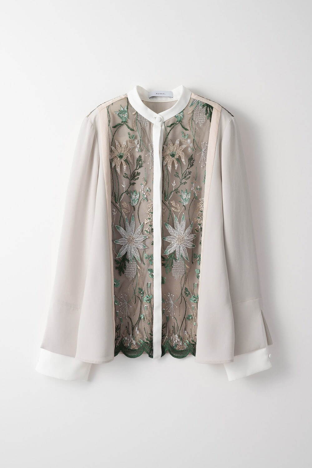 Framed flower blouse 35,200円