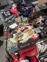 「下北沢古着マーケット+」駅前広場に下北の古着屋＆雑貨店が集結、毎週新アイテムが入荷｜写真11