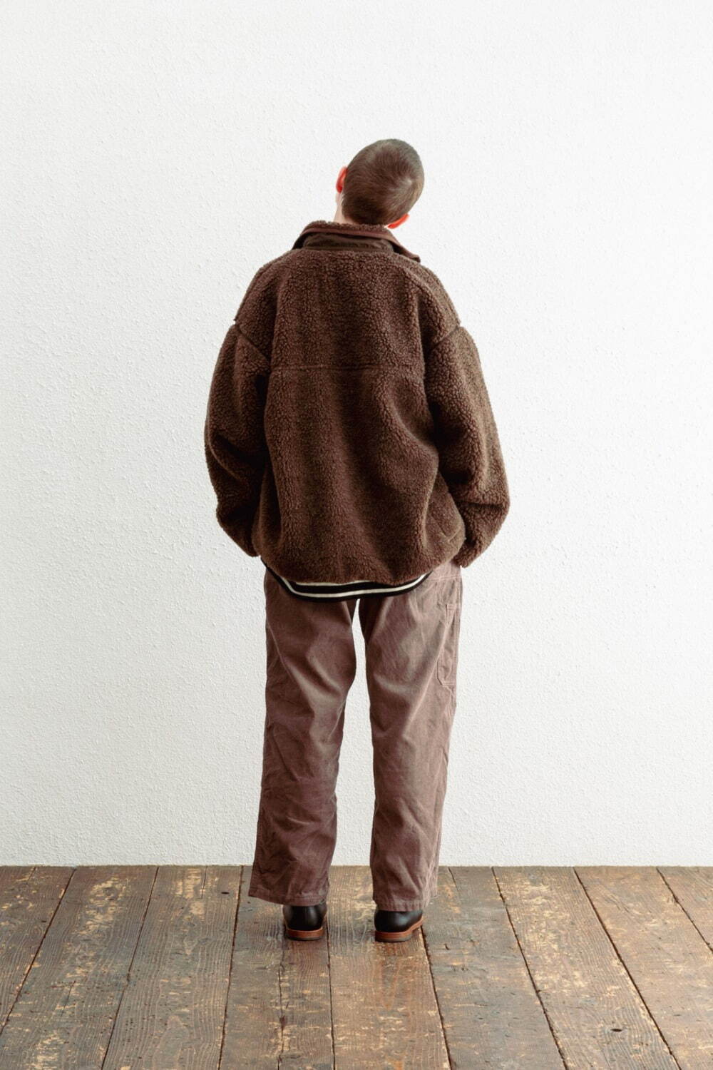 インアット(INNAT) 2023-24年秋冬ウィメンズ&メンズコレクション  - 写真31