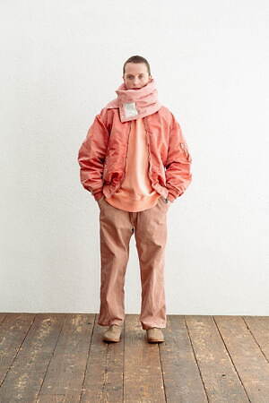 インアット(INNAT) 2023-24年秋冬ウィメンズ&メンズコレクション  - 写真14