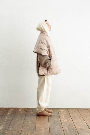 インアット(INNAT) 2023-24年秋冬ウィメンズ&メンズコレクション  - 写真18