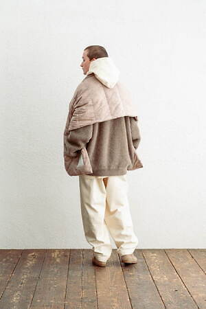 インアット(INNAT) 2023-24年秋冬ウィメンズ&メンズコレクション  - 写真19