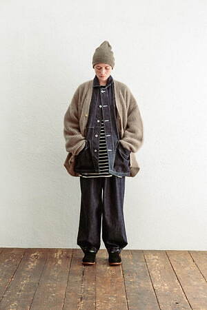 インアット(INNAT) 2023-24年秋冬ウィメンズ&メンズコレクション  - 写真20