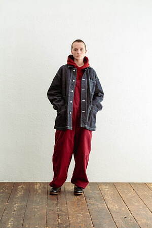 インアット(INNAT) 2023-24年秋冬ウィメンズ&メンズコレクション  - 写真35