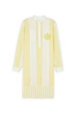 メゾン キツネ×ホテル オランピア“夏のパリ”着想、お土産ステッカーTシャツ＆ヤシの葉ドレスなど｜写真31