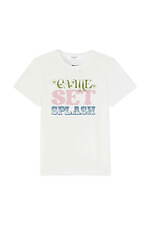 メゾン キツネ×ホテル オランピア“夏のパリ”着想、お土産ステッカーTシャツ＆ヤシの葉ドレスなど｜写真122