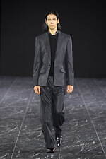 タエ アシダ 2023-24年秋冬コレクション - 華やかに、軽やかに｜写真5