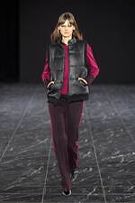 タエ アシダ 2023-24年秋冬コレクション - 華やかに、軽やかに｜写真11