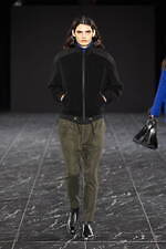 タエ アシダ 2023-24年秋冬コレクション - 華やかに、軽やかに｜写真35